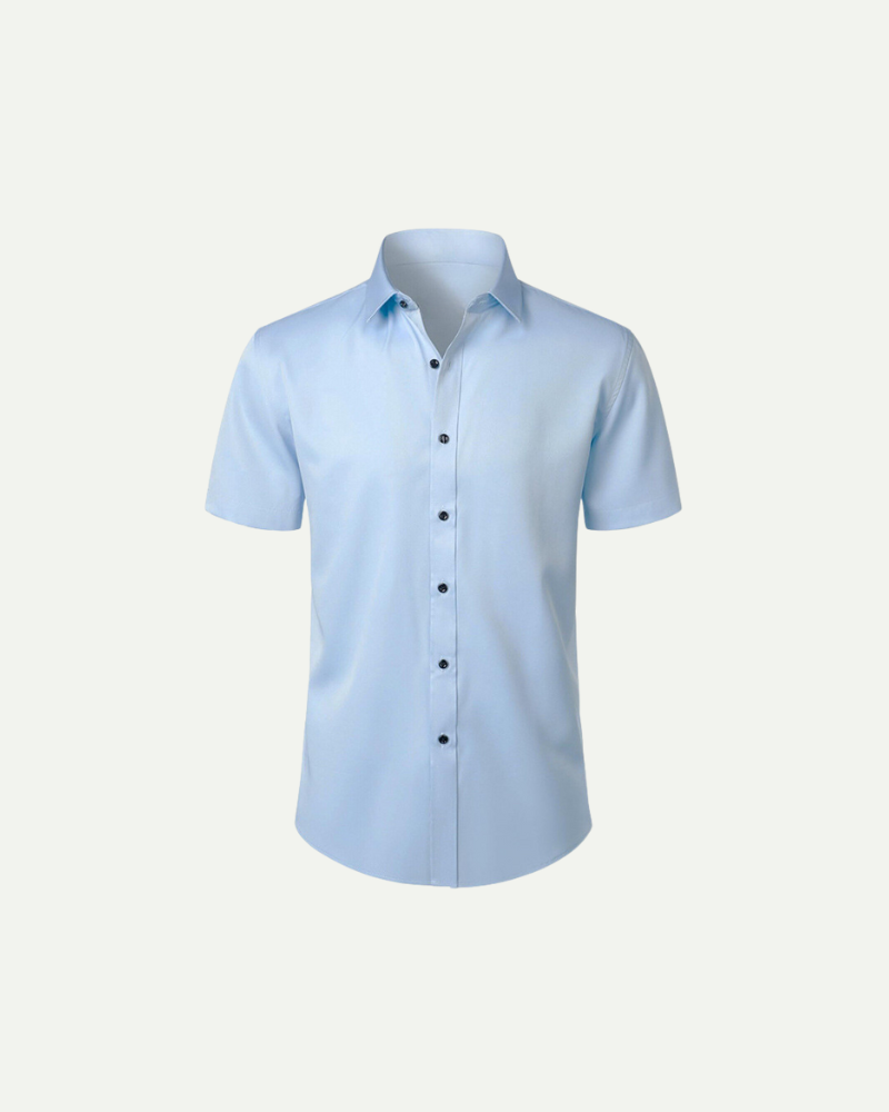 Men’s light blue short sleeve button-up dress shirt with slim fit