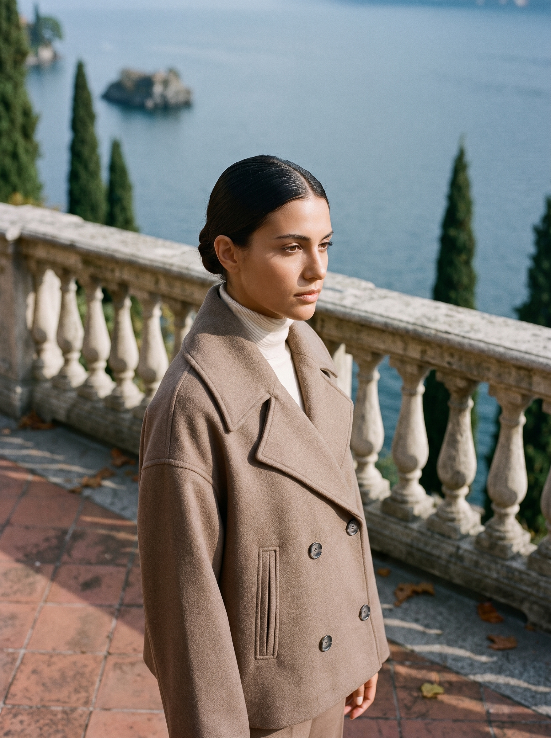 Camel cropped peacoat for women, worn on a Lake Como terrace — Aveloire