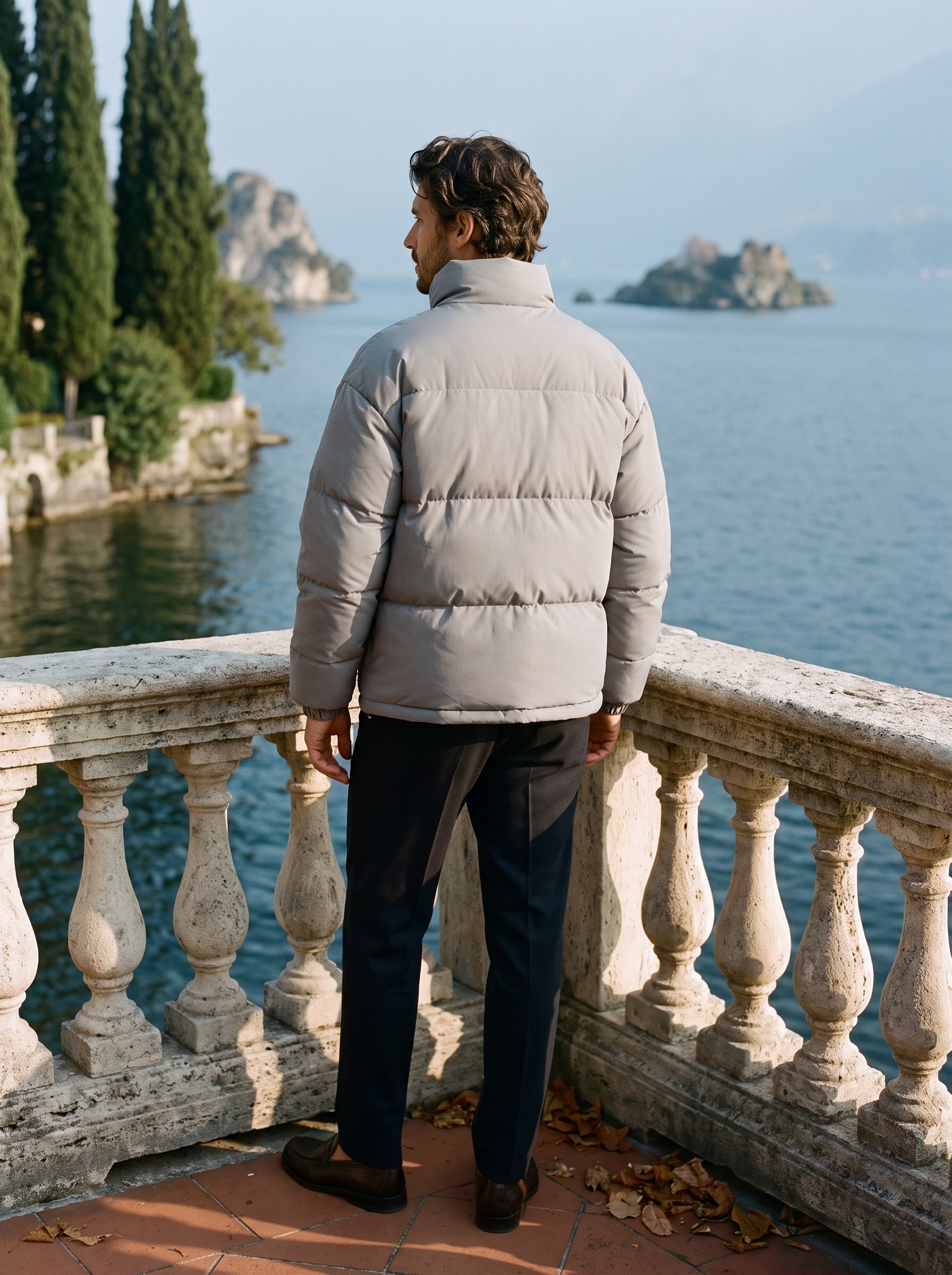 Light gray puffer jacket for men, back product shot — Aveloire